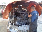 Naprawa silnika spalinowego w ładowarce Atlas 60