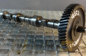 Wałek rozrządu Deutz F3L913 3362834