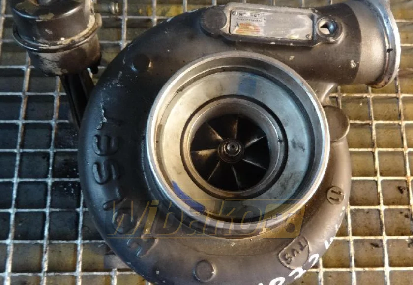 Turbosprężarka Holset HX35W 4038597 – używany