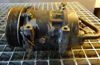 Sprężarka klimatyzacji Volvo L180 