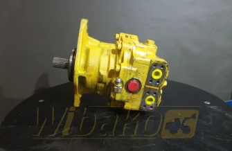 Silnik hydrauliczny Komatsu PC210LC-5 