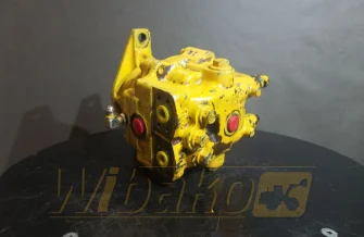 Silnik hydrauliczny Komatsu PC210LC-5 