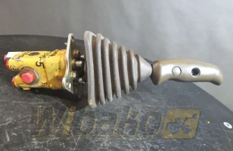Dżojstik Komatsu PC240-5 