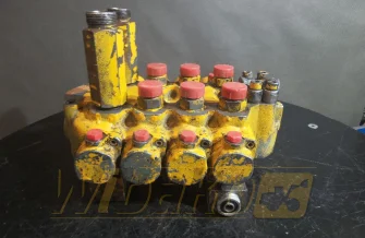 Rozdzielacz Liebherr M/4