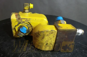 Zestaw zaworów Komatsu 20Y-82-21572 