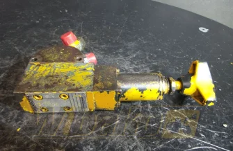 Zestaw zaworów Rexroth DR5DP1-12/75Y 418327/3