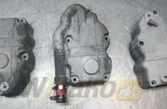 Pokrywa klawiatury do silnika Liebherr D946 L A6 