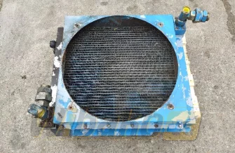 Chłodnica do koparki Fuchs MHL350 