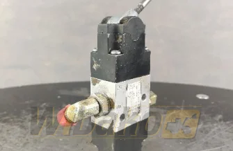 Zestaw zaworów Parker 8L302-204 