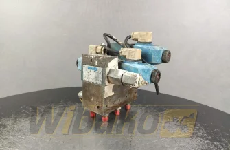 Zestaw zaworów Vickers DGMC3PTFW30 DG4V-3-MCVMUH730