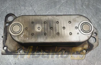 Chłodniczka oleju Silnika Case 6T-830 8547583
