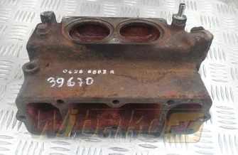 Obudowa termostatu do silnika Deutz TCD2015 04264081