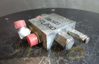 Zestaw zaworów CASE 621C 