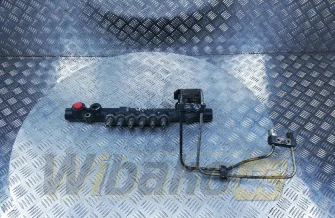 Listwa paliwowa Komatsu 6D125E-3 6217-71-1211