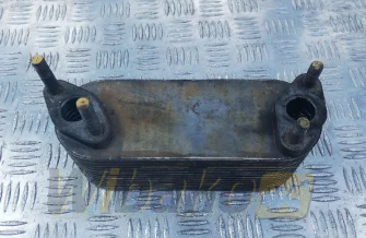 Chłodniczka oleju Silnika Caterpillar C6.6 295-8613/2486A012/4134W013