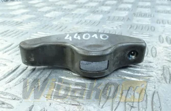 Dźwignia zaworowa Deutz TCD3.6 L4 04125796