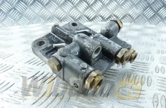 Podstawa filtra paliwa Cummins 4898756