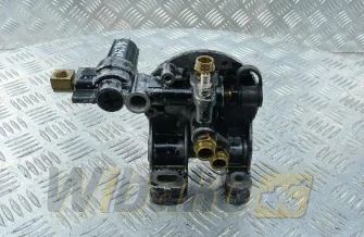 Podstawa filtra paliwa Perkins 1306 1825661C94/1825661C93
