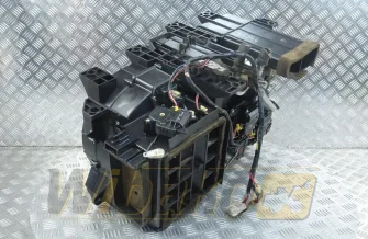 Nadmuch klimatyzacji kabiny Komatsu PW180-7E0 208-979-7610/245450-584