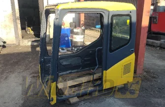 Kabina Komatsu PC290 