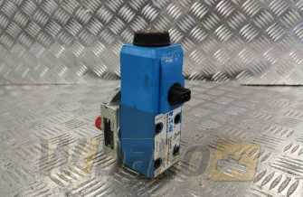 Zestaw zaworów VICKERS DG4V32AMKUP4D3H760EN94 