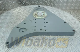 Wspornik wentylatora do silnika Deutz TCD2015 04613488