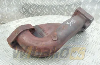 Kolano kolektora wydechowego prawe do silnika Deutz BF8M1015 04224850