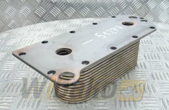 Chłodniczka oleju Cummins 5284362