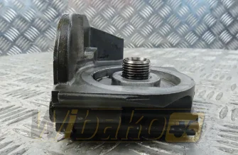Podstawa filtra oleju Deutz 04103264