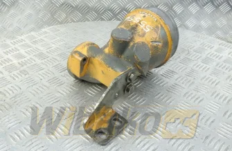 Kolano turbosprężarki prawe Liebherr 9272872
