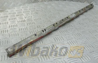 Listwa osłony silnika Deutz 04186199