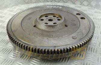 Koło zamachowe do silnika Yanmar 4TNE98 129902-21580
