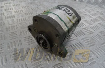 Pompa zębata Volvo 04908899