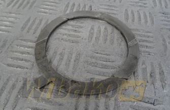 Pierścień oporowy wału korbowego Deutz 02931880