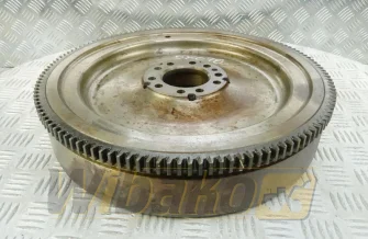 Koło zamachowe Deutz 04516527