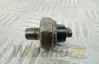 Czujnik ciśnienia oleju P0.5 Kubota 15841-39010