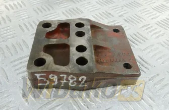 Płytka mocująca łapy silnika Deutz 04206858
