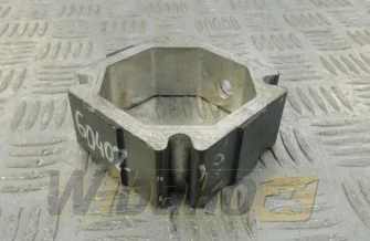 Adapter kolektora ssącego H=40 mm Deutz 04296871