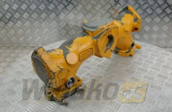Łącznik kolektorów ssących Liebherr 9880246