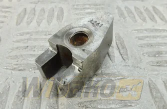 Uchwyt wtryskiwacza Perkins 3751A241
