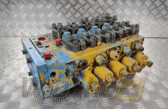 Rozdzielacz Caterpillar M7-1101-01/5M7-22 00959826 / 171-1967