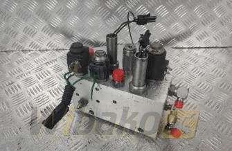 Zestaw zaworów Case 198998A4 E-3 C-2