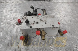 Zestaw zaworów Case 721C 407165A1