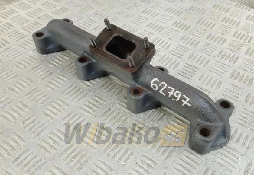 Kolektor wydechowy do silnika Deutz BF4M2012C 04251377R – używany