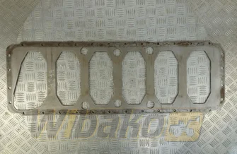 Płyta usztywniająca blok do silnika Komatsu SAA6D114E-2 1304891H1