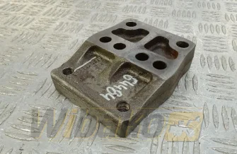 Płytka mocująca łapy silnika Deutz 04206859R