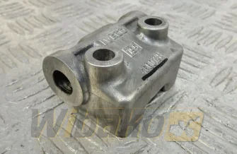 Wspornik alternatora Iveco 4600128
