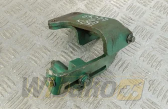 Wspornik alternatora do silnika Deutz TCD2013 L04 2V 04507803