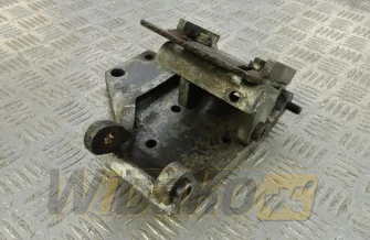 Wspornik alternatora do silnika Deutz BF6M1015 