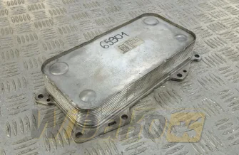 Chłodniczka oleju Deutz 04915765